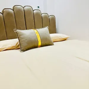 studio-64.brighton-hotels-england.com/